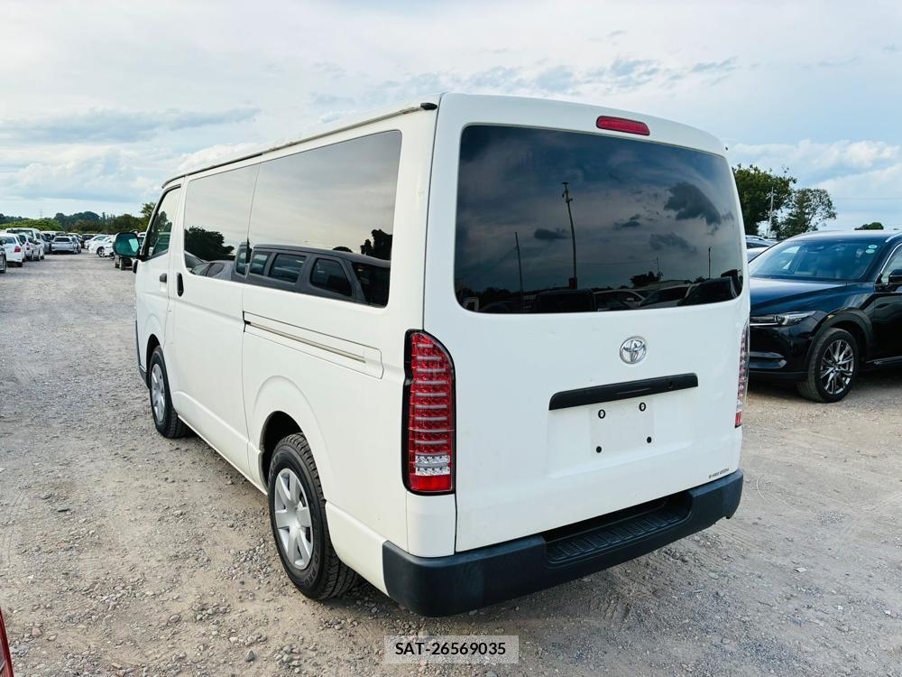 Toyota REGIUSACE VAN 2019-07 8484642-2
