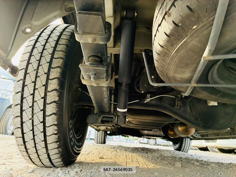 Toyota REGIUSACE VAN 2019-07 8484642-34