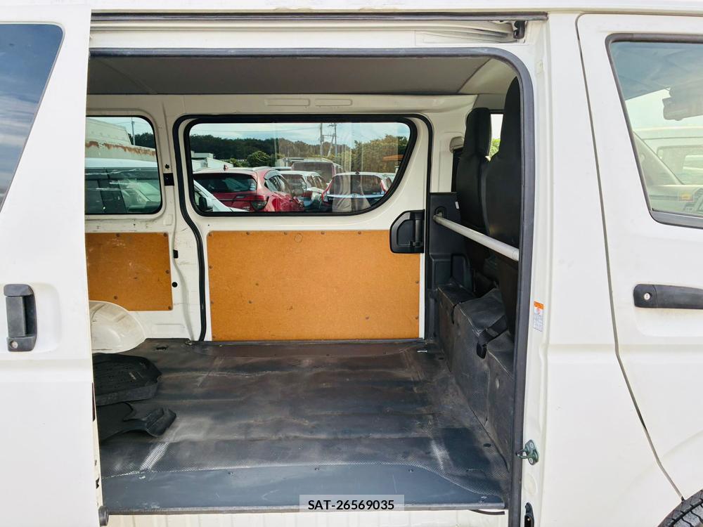Toyota REGIUSACE VAN 2019-07 8484642-8