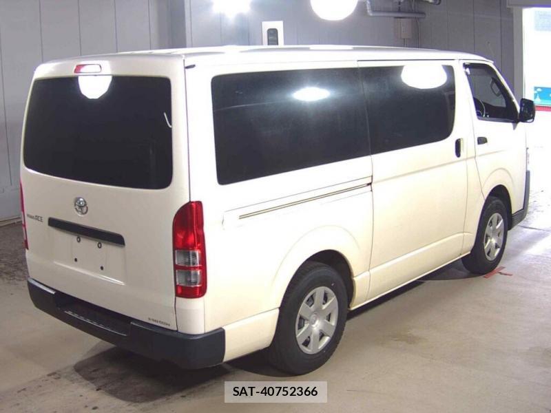 Toyota REGIUSACE VAN 2020 7332501-1