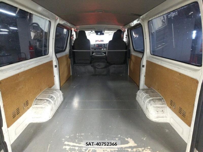 Toyota REGIUSACE VAN 2020 7332501-4