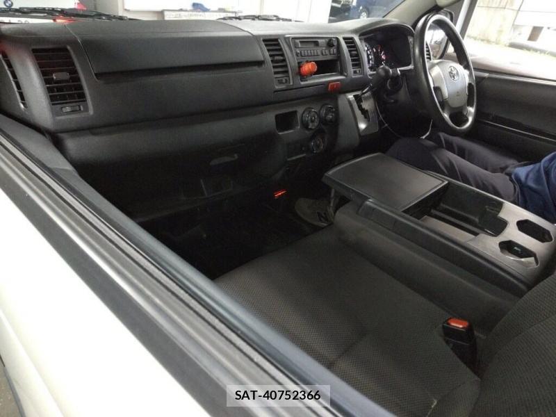Toyota REGIUSACE VAN 2020 7332501-5