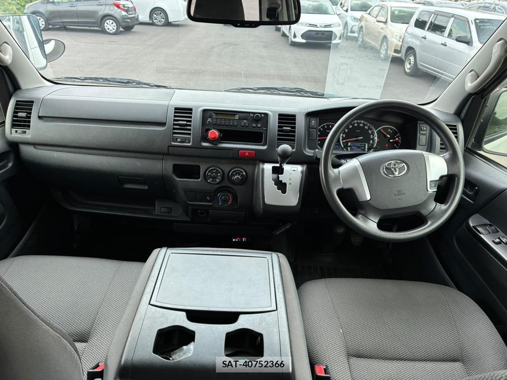 Toyota REGIUSACE VAN 2020 7332501-12