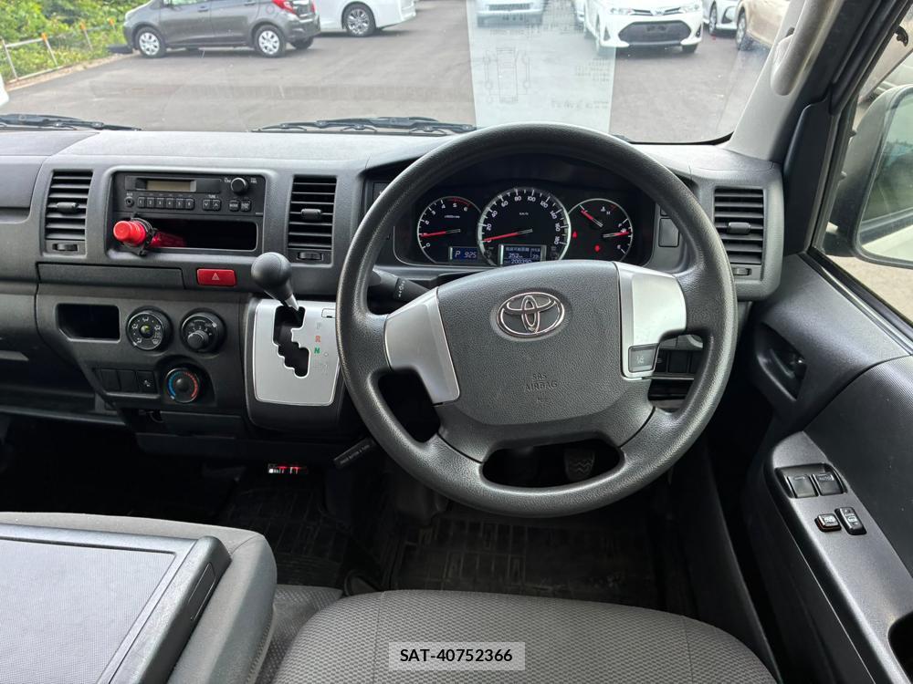 Toyota REGIUSACE VAN 2020 7332501-13