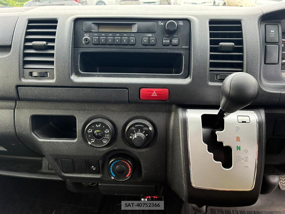 Toyota REGIUSACE VAN 2020 7332501-19