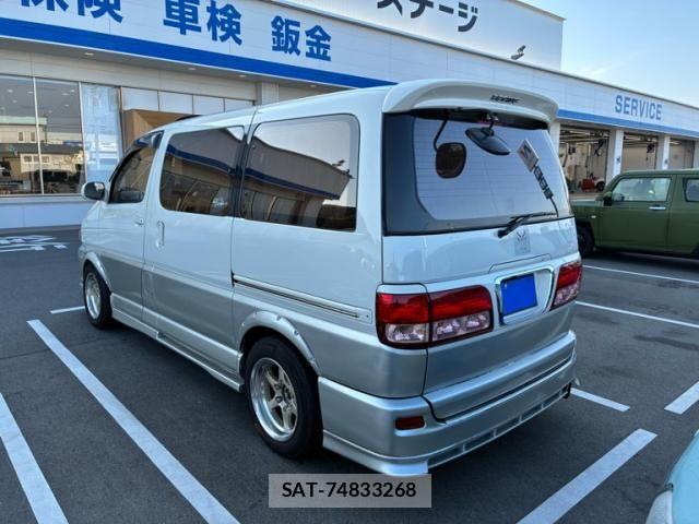 Toyota REGIUS WAGON 1999-09 6997696-2