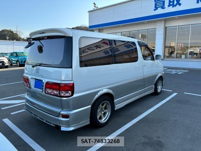 Toyota REGIUS WAGON 1999-09 6997696-3