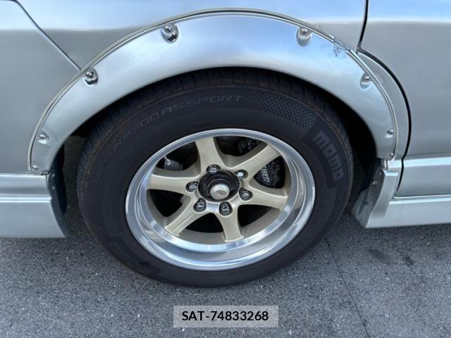 Toyota REGIUS WAGON 1999-09 6997696-6