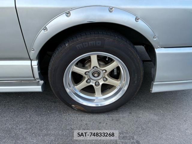 Toyota REGIUS WAGON 1999-09 6997696-7