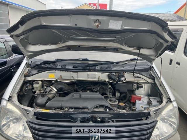 Toyota REGIUS WAGON 2001-09 4423626-11