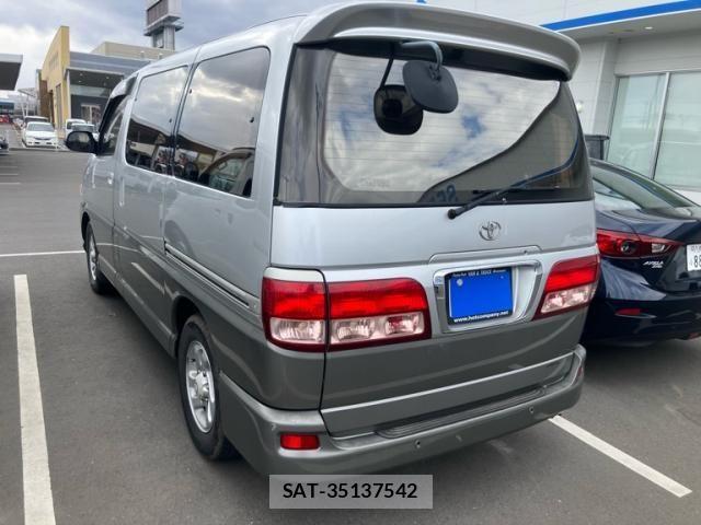 Toyota REGIUS WAGON 2001-09 4423626-4