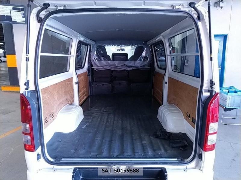Toyota REGIUSACE VAN 2019-19 873869-5