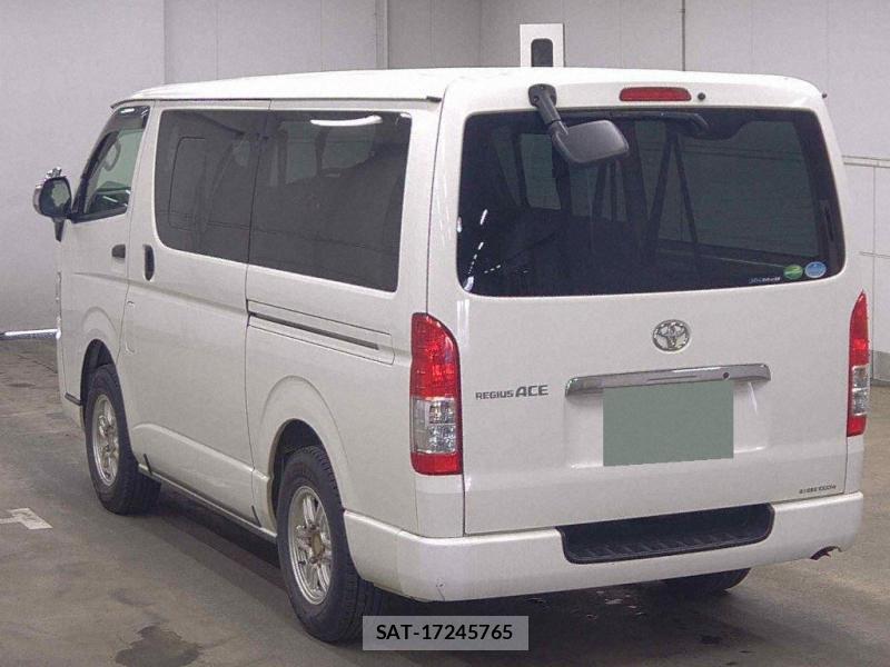 Toyota REGIUSACE VAN 2018 876375-2