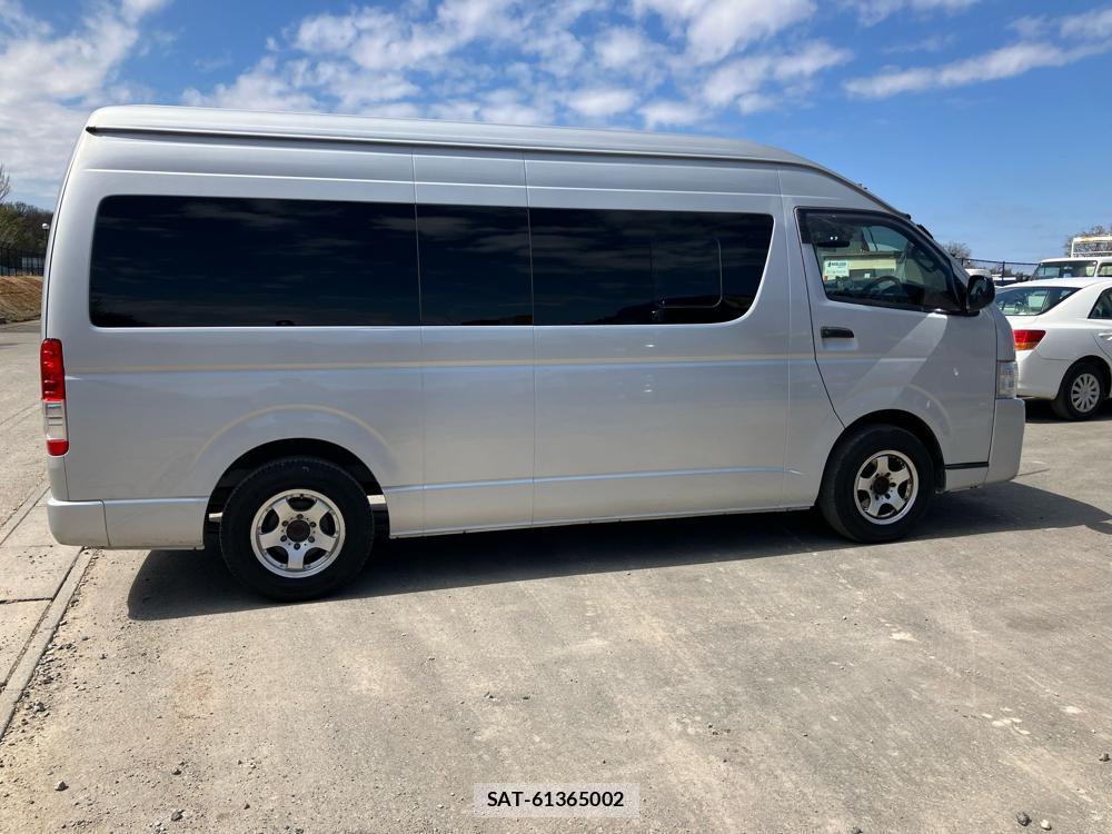 Toyota REGIUSACE VAN 2020--2 829406-1
