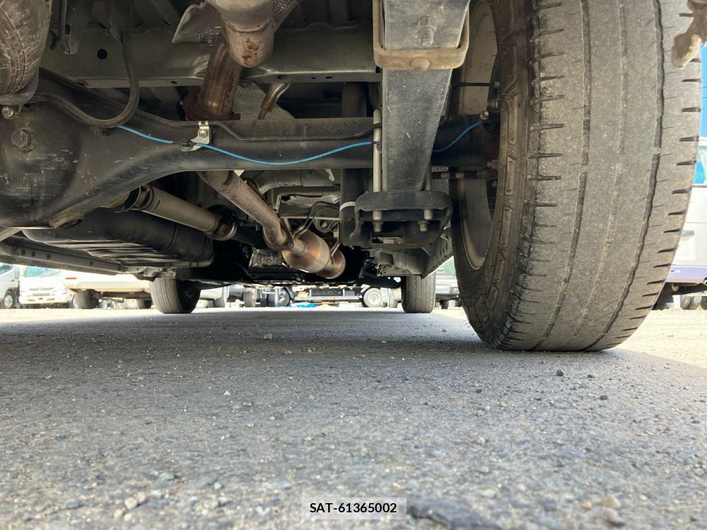 Toyota REGIUSACE VAN 2020--2 829406-40