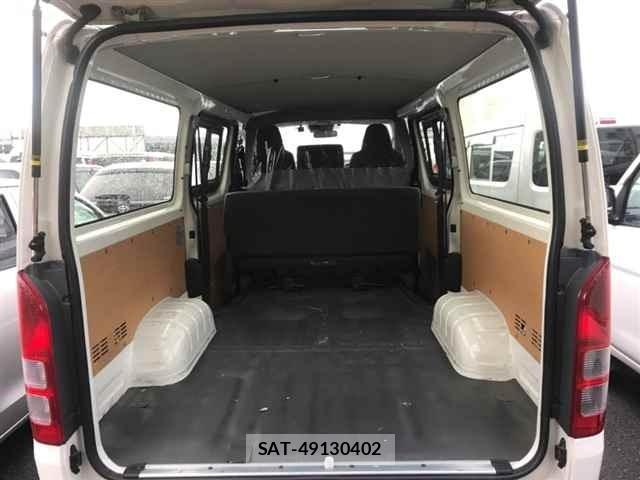 Toyota REGIUSACE VAN 2018 1001485-8
