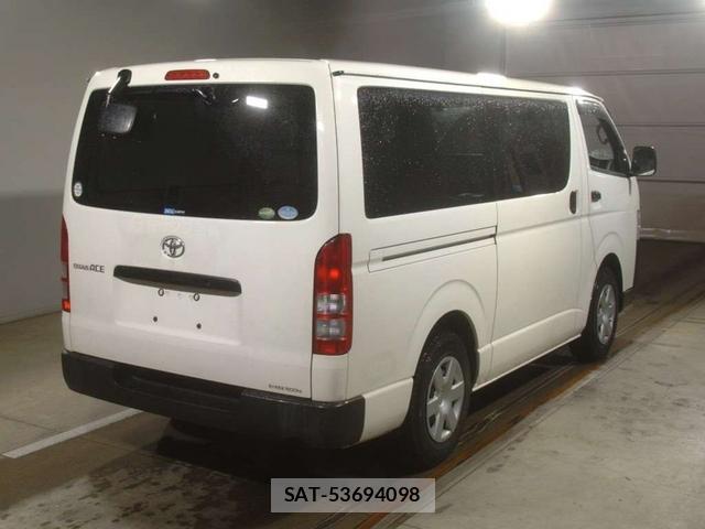 Toyota REGIUSACE VAN 2019-06 1055459-1