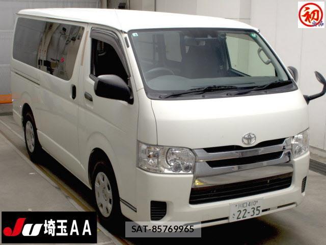 Toyota REGIUSACE VAN 2018-01 1095780-0