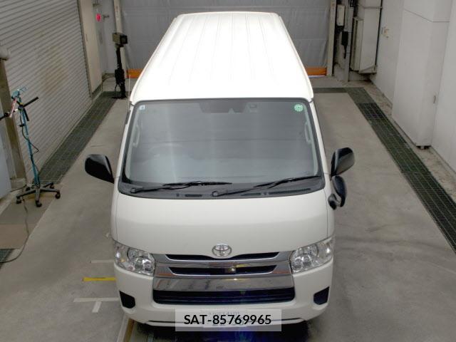 Toyota REGIUSACE VAN 2018-01 1095780-4
