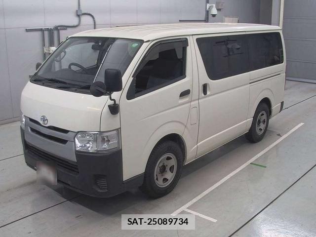 Toyota REGIUSACE VAN 2018 976220-0