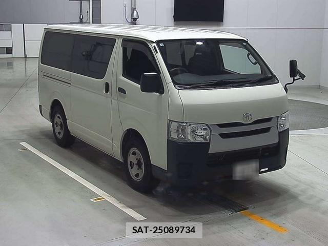 Toyota REGIUSACE VAN 2018 976220-4