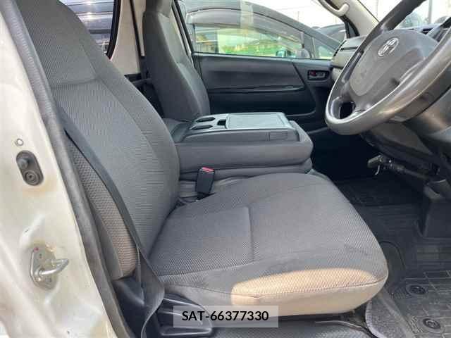 Toyota REGIUSACE VAN 2019 1213729-6