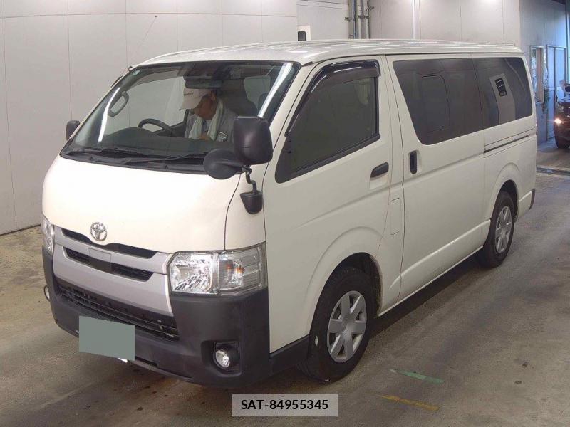 Toyota REGIUSACE VAN 2018 1274584-0