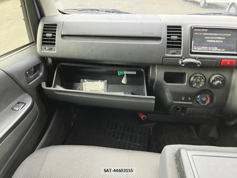 Toyota REGIUSACE VAN 2019 1252833-17