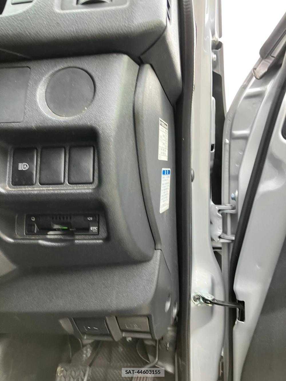 Toyota REGIUSACE VAN 2019 1252833-21