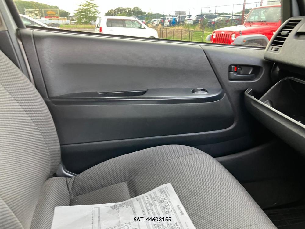 Toyota REGIUSACE VAN 2019 1252833-25