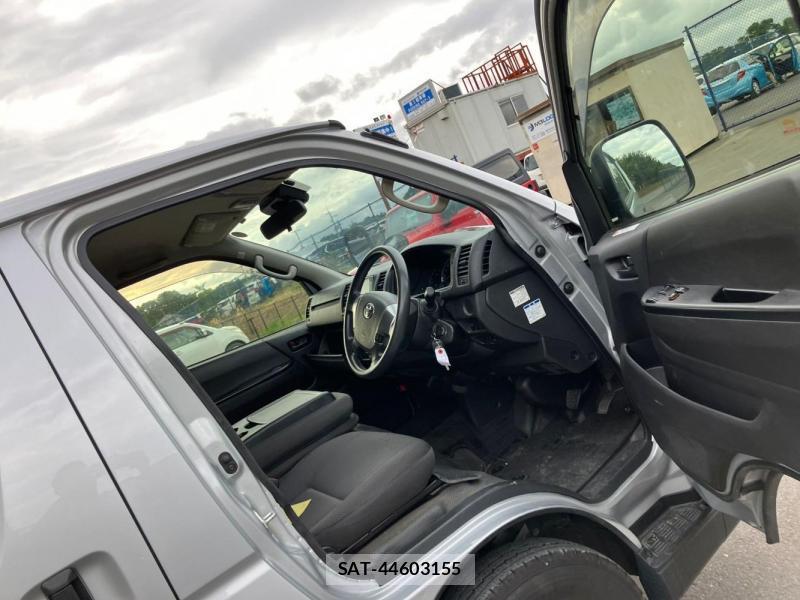 Toyota REGIUSACE VAN 2019 1252833-8