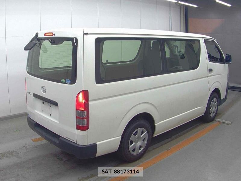Toyota REGIUSACE VAN 2019 1279922-1