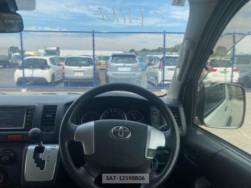 Toyota REGIUSACE VAN 2019 1252829-13