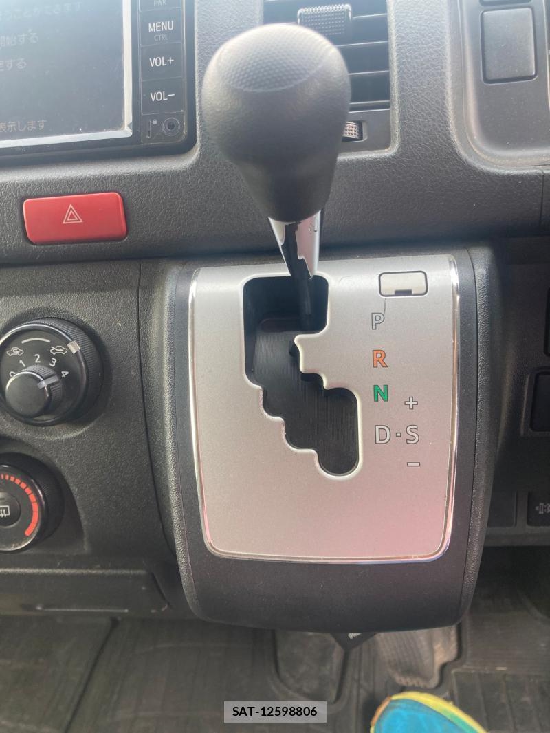 Toyota REGIUSACE VAN 2019 1252829-23