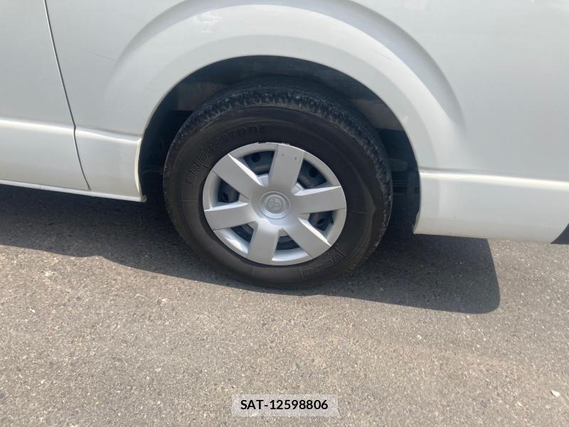 Toyota REGIUSACE VAN 2019 1252829-33