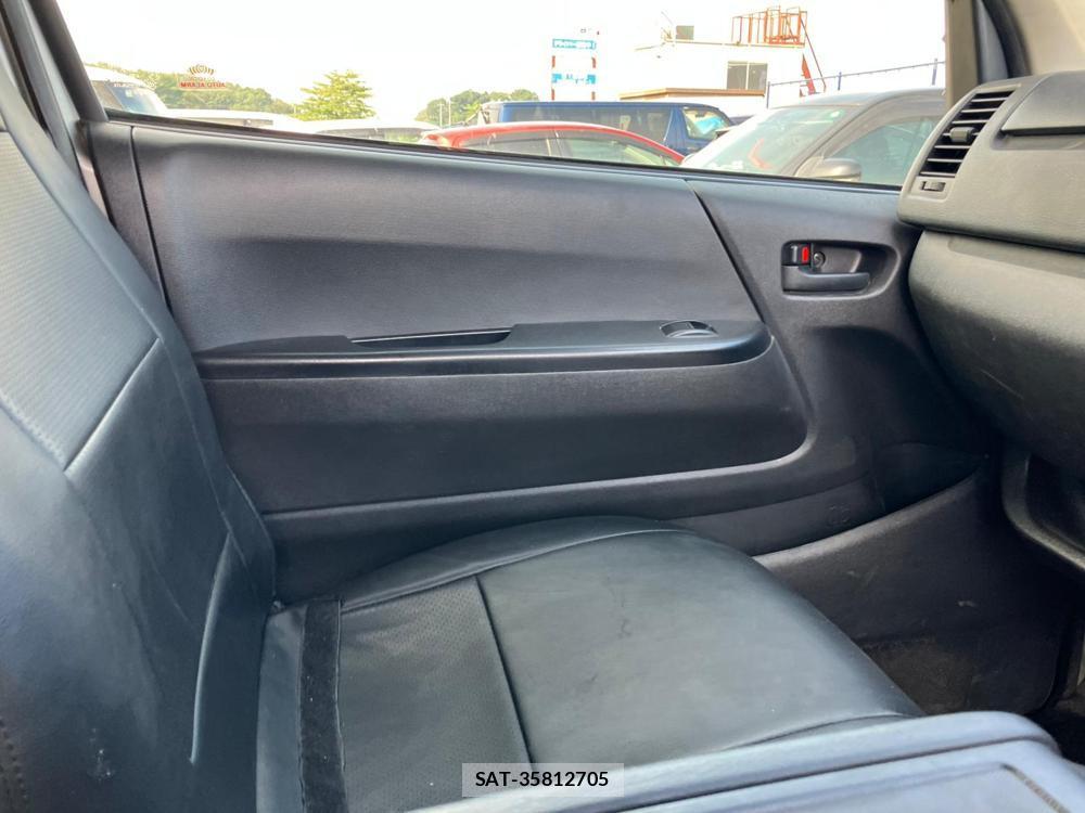 Toyota REGIUSACE VAN 2018 1218376-23