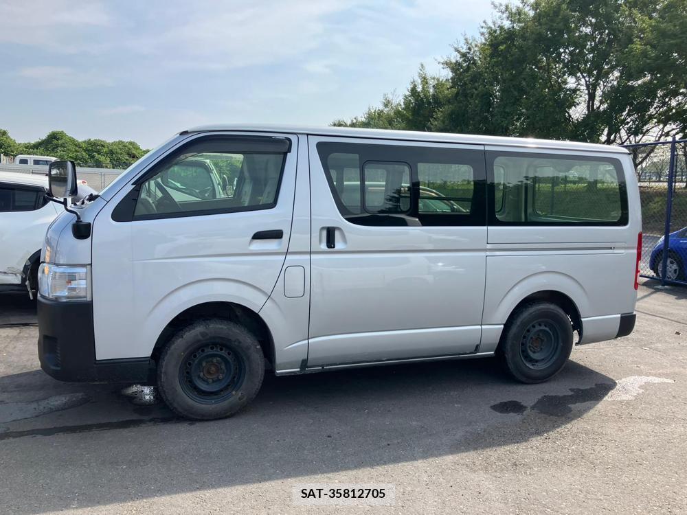 Toyota REGIUSACE VAN 2018 1218376-6