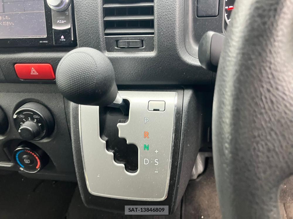 Toyota REGIUSACE VAN 2018 1218349-26