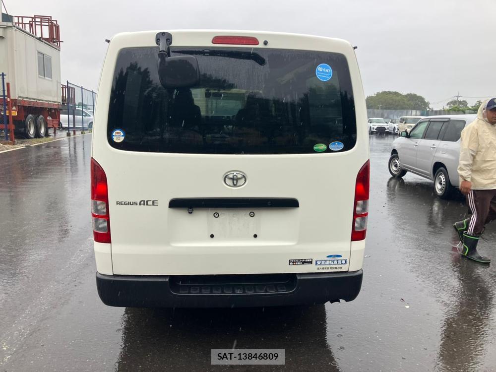 Toyota REGIUSACE VAN 2018 1218349-3