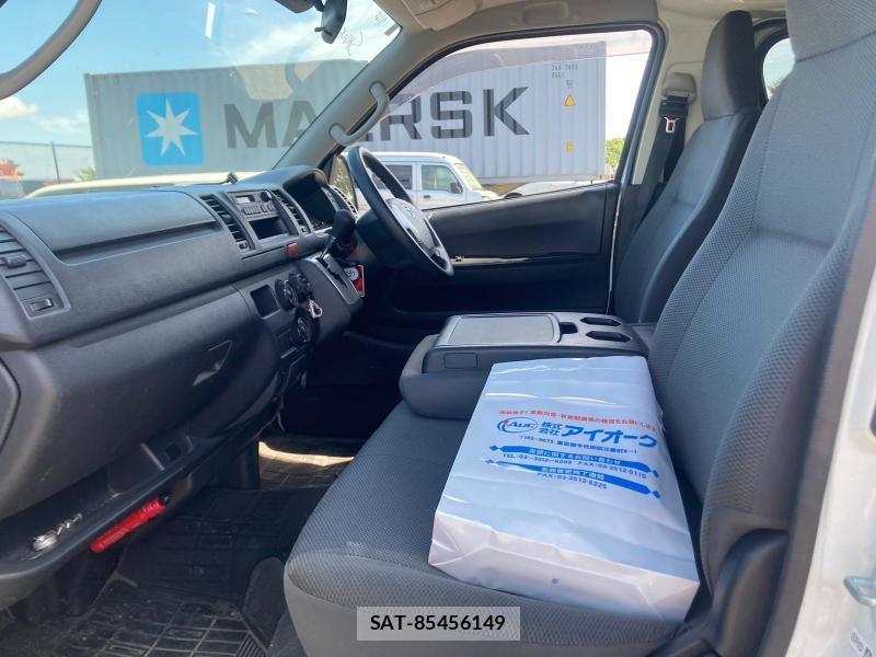 Toyota REGIUSACE VAN 2018 1268862-11