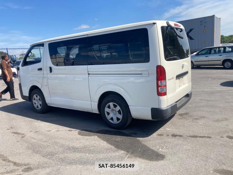 Toyota REGIUSACE VAN 2018 1268862-4