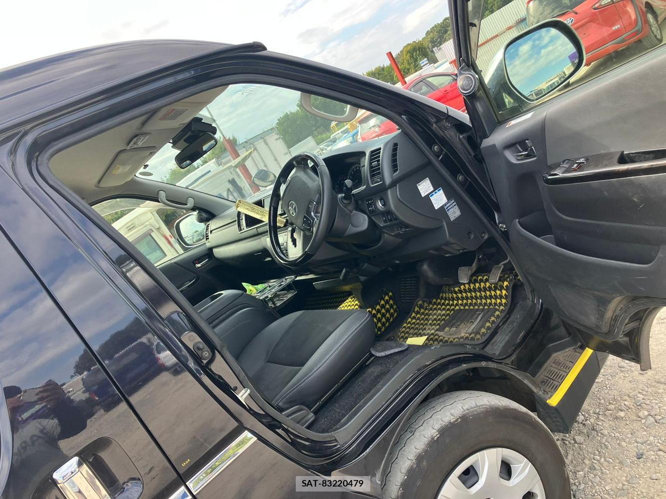 Toyota REGIUSACE VAN 2018 1300090-11