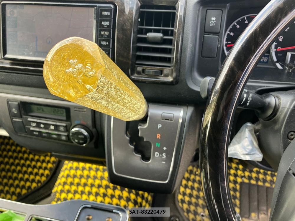 Toyota REGIUSACE VAN 2018 1300090-22