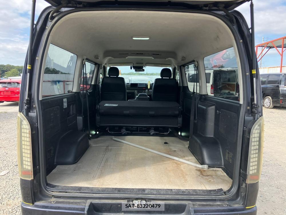 Toyota REGIUSACE VAN 2018 1300090-28