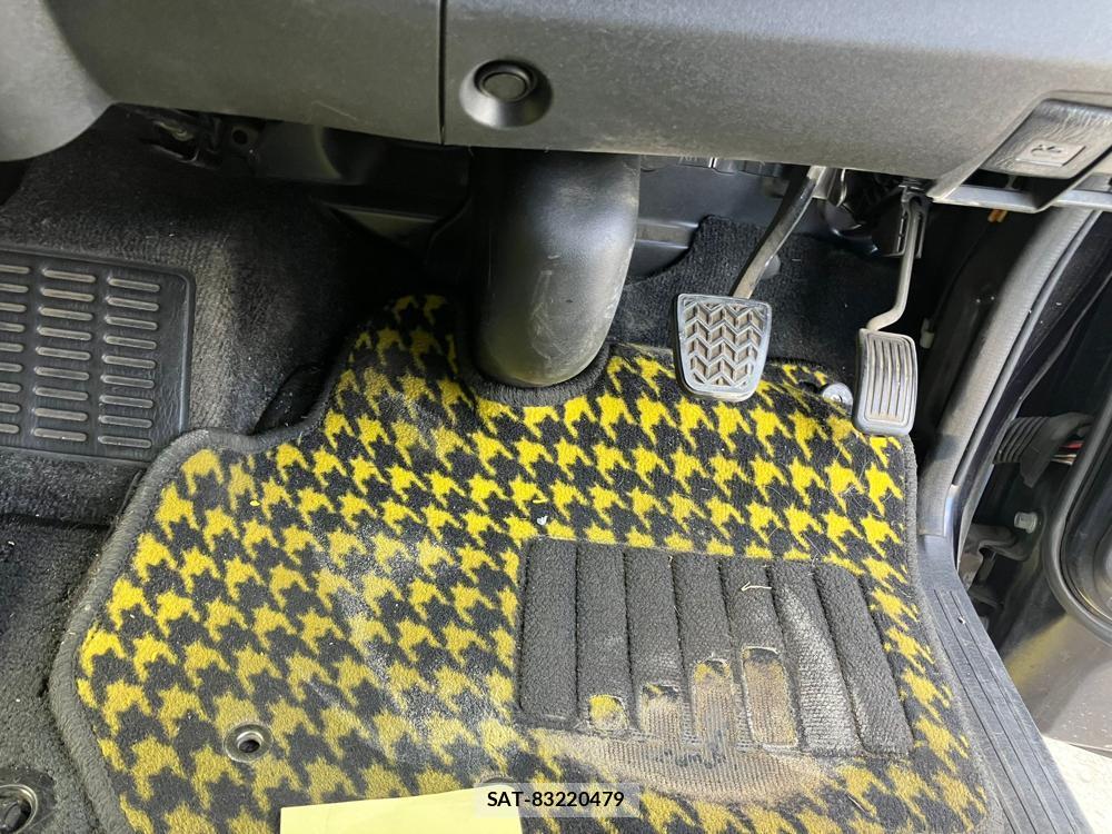 Toyota REGIUSACE VAN 2018 1300090-30