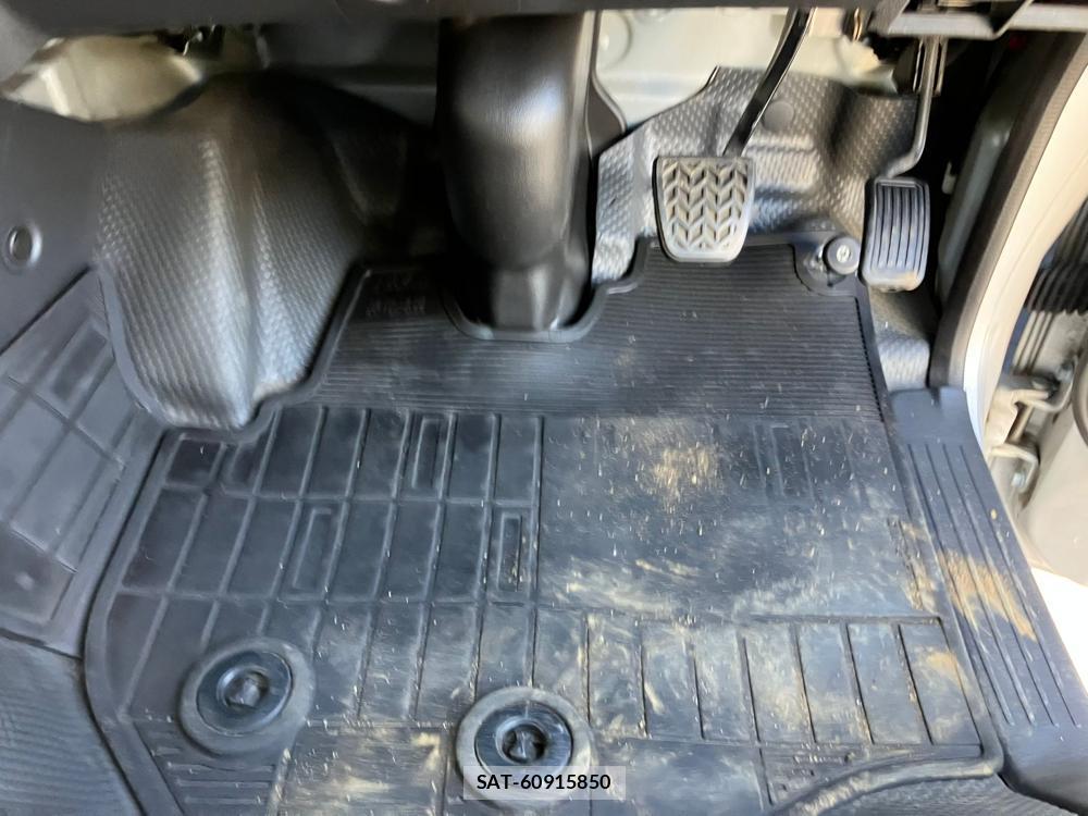 Toyota REGIUSACE VAN 2019 1230678-27