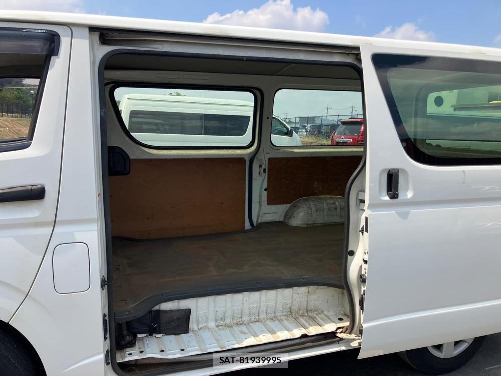 Toyota REGIUSACE VAN 2018 1218240-9
