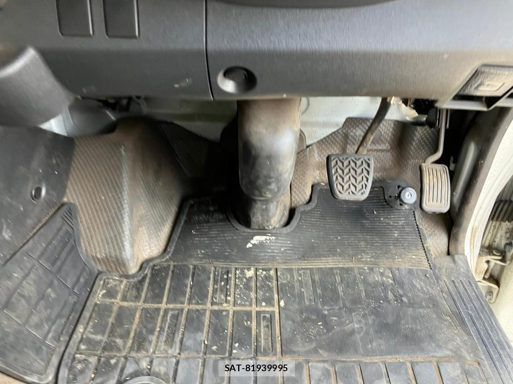 Toyota REGIUSACE VAN 2018 1218240-25
