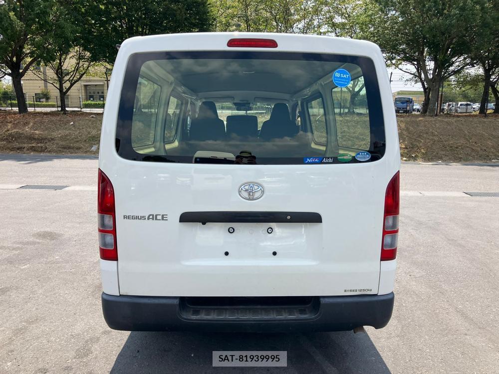 Toyota REGIUSACE VAN 2018 1218240-3