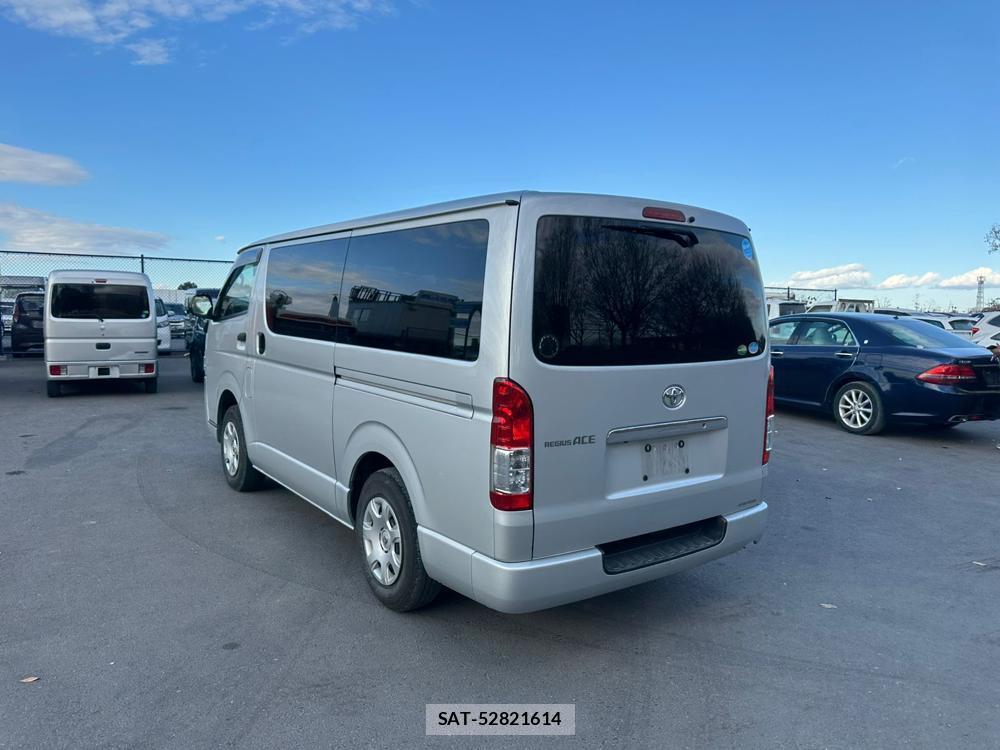 Toyota REGIUS VAN 2019-11 1669279-2